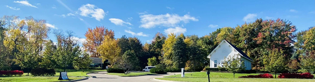 Oakland Baptist Church church in Novi