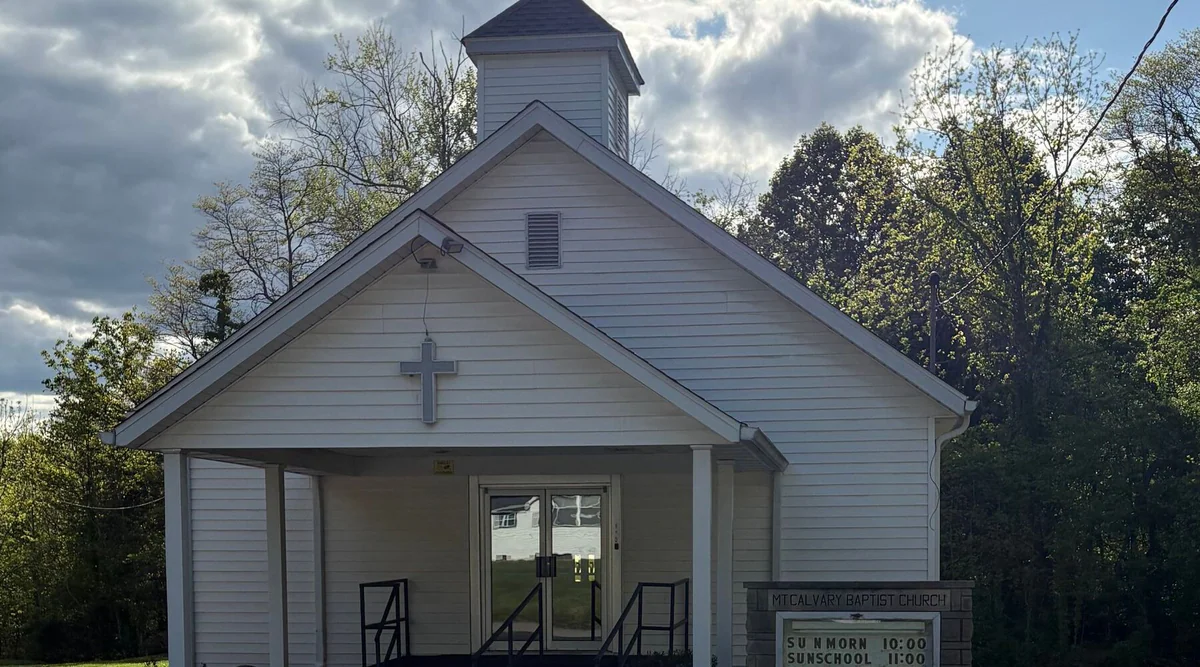 Mount Calvary Baptist Church church in Bloomington