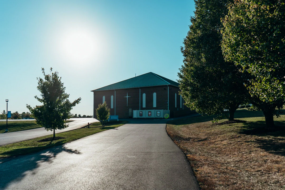 Crossroads Baptist Church church in Fishersville