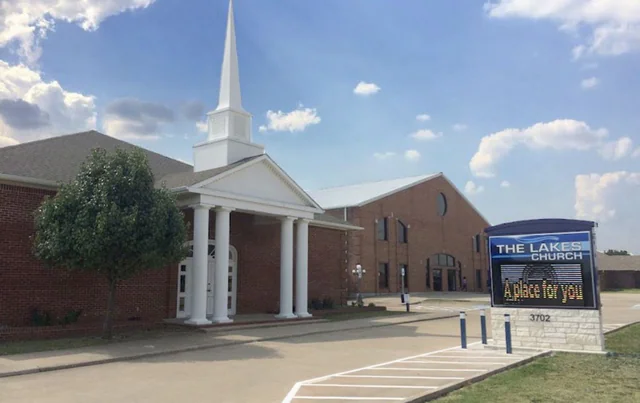 The Lakes Church